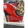 Image 2 : INSTANT POT DUO V5 7-IN-1 6QT ELECTRIC PRESSURE COOKER - TESTED WORKING, RETAIL $159
