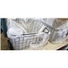 Image 2 : NEW ISPECLE 4 PACK WIRE STORAGE BASKETS WITH HANDLES