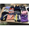 Image 1 : LOT OF WOMEN'S CLOTHING WITH TAGS
