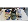 Image 1 : BOX OF 6 BASEBALL HATS. 4 NEW