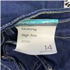 Image 6 : LOT OF WOMEN'S CLOTHING WITH TAGS