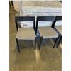 Image 2 : SET OF 4 MODERN DINING CHAIRS