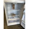 Image 4 : WHIRLPOOL 28 INCH FRIDGE FREEZER, VERY CLEAN INSIDE LIKE NEW, WORKING
