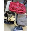 Image 2 : HEYS ORGANIZER, 2 HAND BAGS AND CONAIR CURLING IRON AND BRUSH