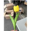 Image 4 : NEW MEBBAY VELVET JEWELLERY ORGANIZER AND 2 BOXES FAKE YELLOW TULIPS
