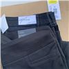 Image 2 : LOT OF WOMEN'S CLOTHING WITH TAGS