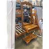 Image 4 : DECORATIVE WROUGHT IRON ENTRANCE STAND