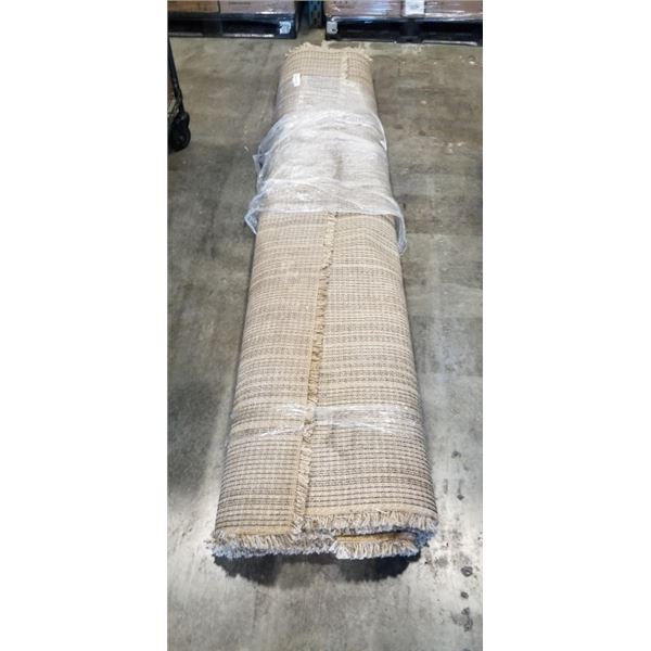 APPROX 8X10 SHAG AREA CARPET