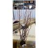 Image 2 : BUNDLE OF STICKS IN DECORATIVE VASE
