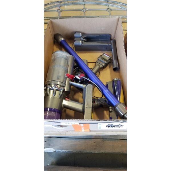 DYSON V11 CORDLESS STICK VACUUM - TESTED WORKING