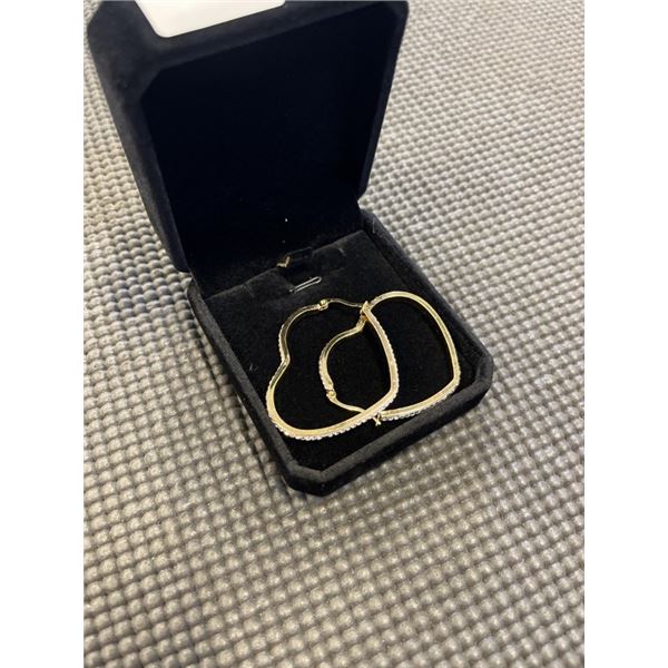NEW 14K GOLD PLATED 46.0MM SIMULATED DIAMOND (CZ) HEART HOOP EARRINGS