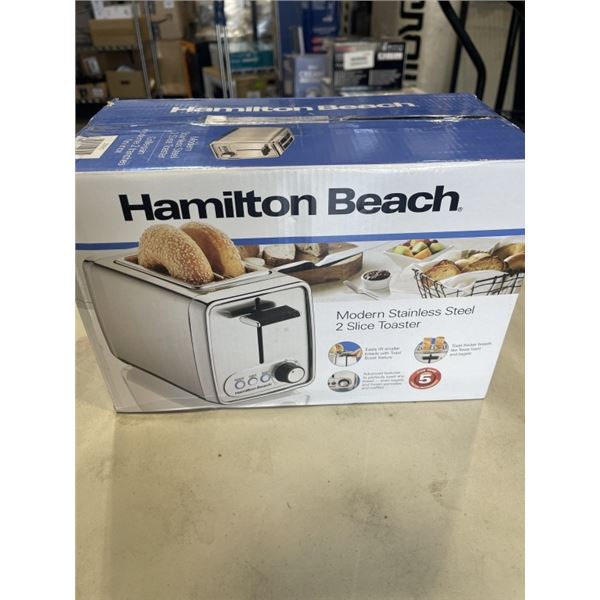 HAMILTON BEACH 2 SLICE MODERN CHROME TOASTER - TESTED WORKING