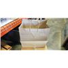 Image 2 : BOX OF LARGE KRAFT PAPER BAGS WITH HANDLE