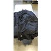 Image 1 : 8 SIZE LARGE BLACK DRESS SHIRTS