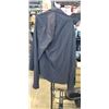 Image 2 : 8 SIZE LARGE BLACK DRESS SHIRTS