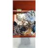 Image 2 : BOX OF JEWELERY WITH CONTENTS