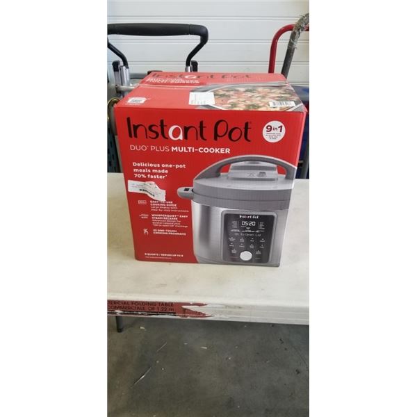 INSTANT POT DUO PLUS 9-IN-1 8QT ELECTRIC PRESSURE COOKER - TESTED WORKING, RETAIL $209
