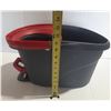 Image 1 : Vileda Spin Mop Pail, No Mop.