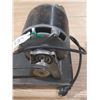 Image 3 : Vintage Sewing Machine Motar. (Untested)