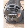 Image 4 : Vintage Sewing Machine Motar. (Untested)