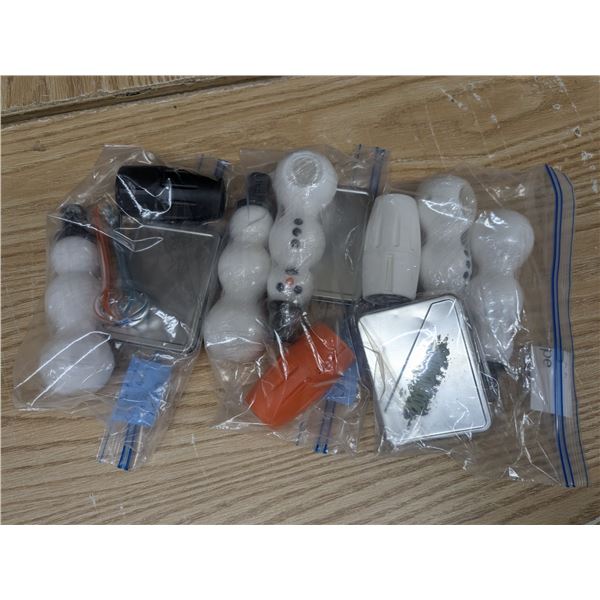 5 packs of pipes and accessories