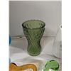 Image 3 : Lot of mixed glassware and décor