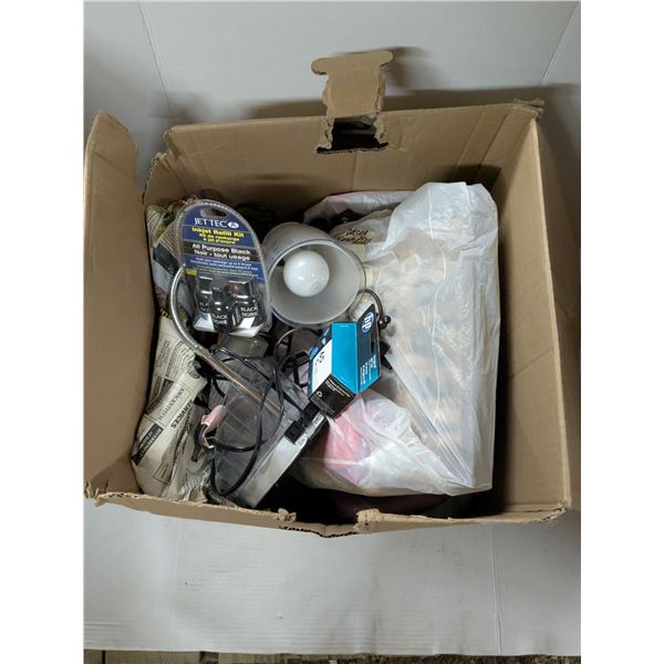 Mixed lot- home décor, handbag, dogstuff