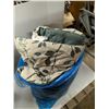 Image 1 : Queen duvet/comforter