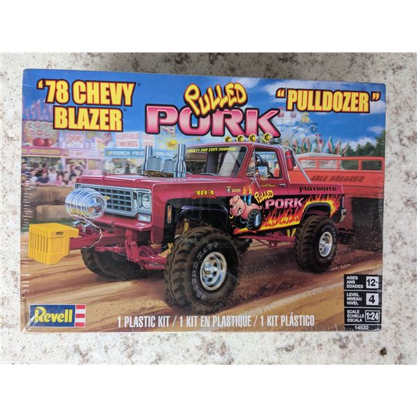 1978 blazer "pulldozer" model, 1:25 sealed in box