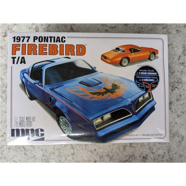 1977 firebird model car- 1-25 scale- new in box