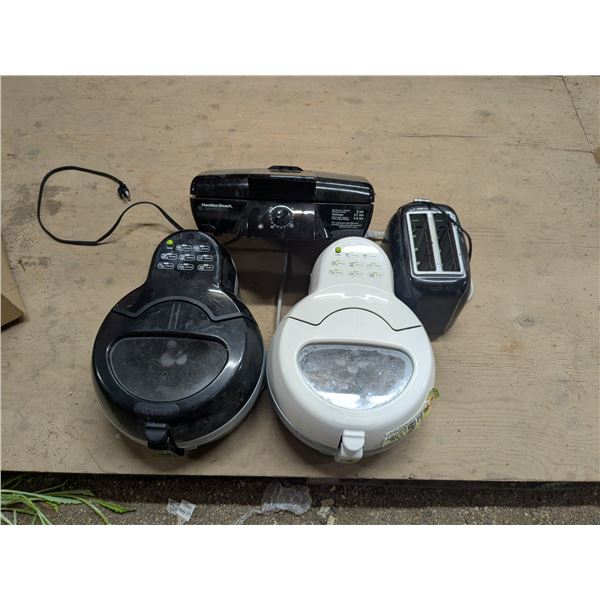 2 T-Fal "actifry" low oil deepfryers, toaster, clamshell grill