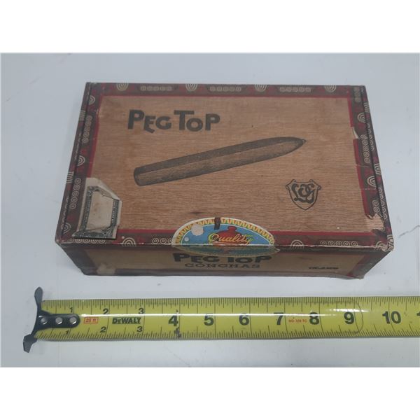 Vintage Peg Top branded wooden cigar box manufactured by L.O. Grothe Limited in Montreal, Canada.