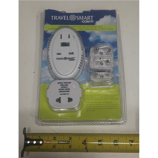 Travel Smart by Conair international converter set. (New)