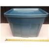 Image 1 : Rubbermaid Roughneck Tote.