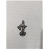 Image 9 : Religious pendanst, brooch, extras