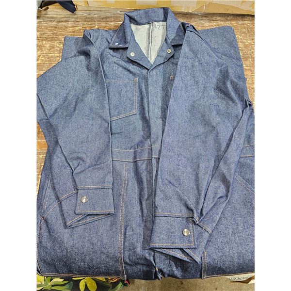 NEW/Like New Men’s Coveralls – Size 42T
