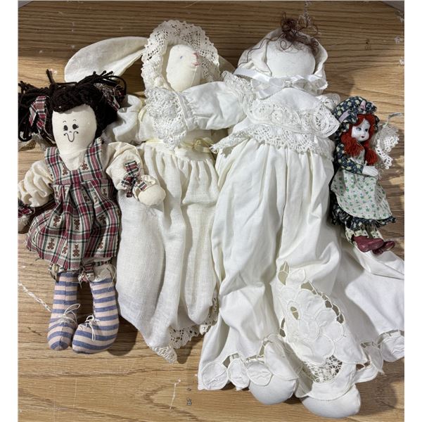 (4) vintage hand made dolls