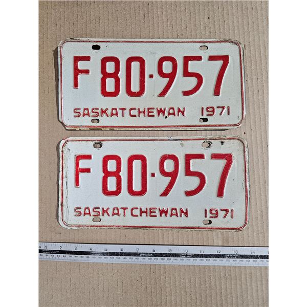 Pair 1971 Sask Farm Licence Plates