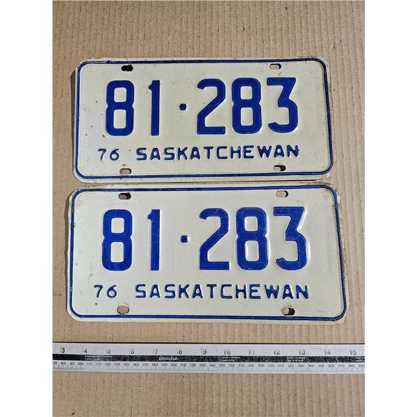 Pair 1976 Sask Licence Plates