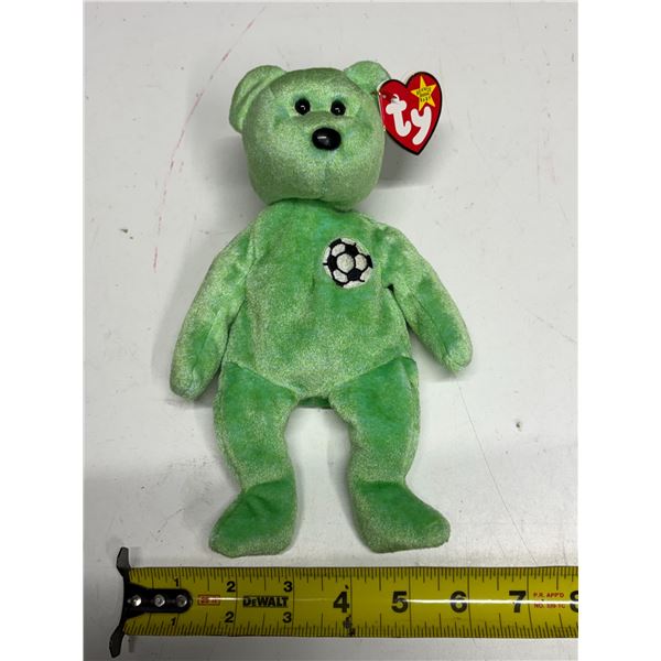 Ty Beanie Babies "Kicks" the Soccer Bear.