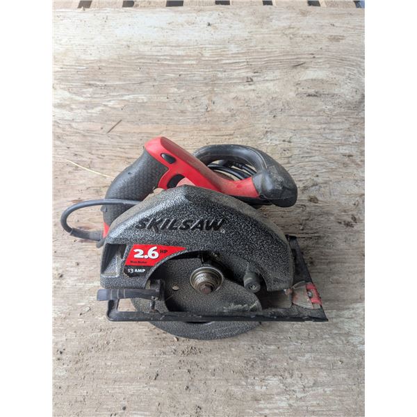 Skillsaw, no blade. 2.6HP, tested-works