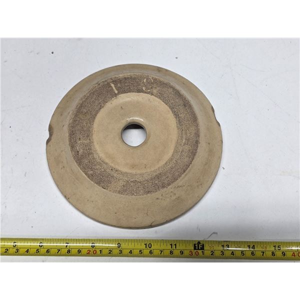 Butter churn lid with 2 chips