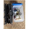 Image 1 : painting supplies