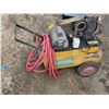 Image 3 : Air compressor- untested