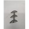 Image 3 : vehicle emblems and trim pieces- chevrolet, ventura, V8,
