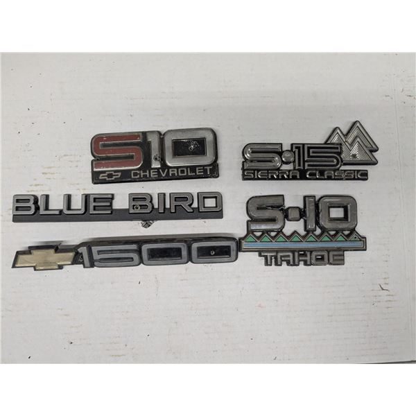 chevy pick-up emblems,