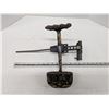 Image 1 : sight for hunting bow, with carrier for arrows
