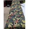 Image 2 : cushions for patio/lawn chairs