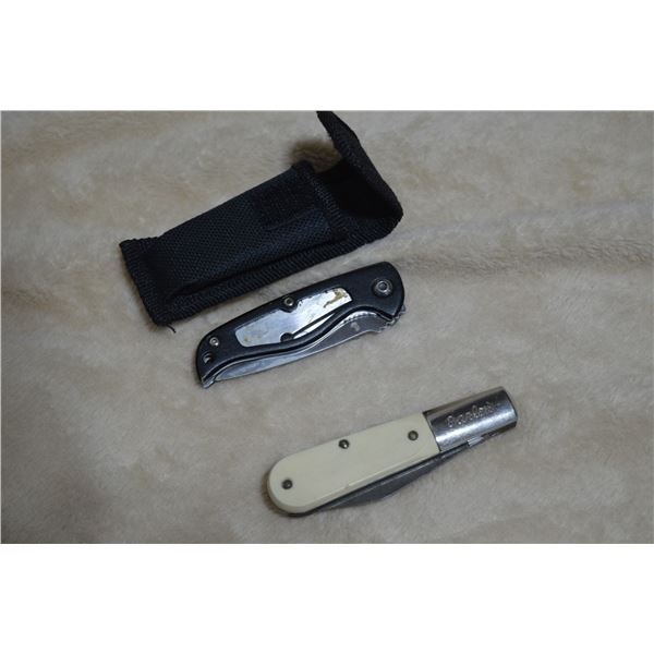 Vintage Barlow Pocket Knife, knife in pouch