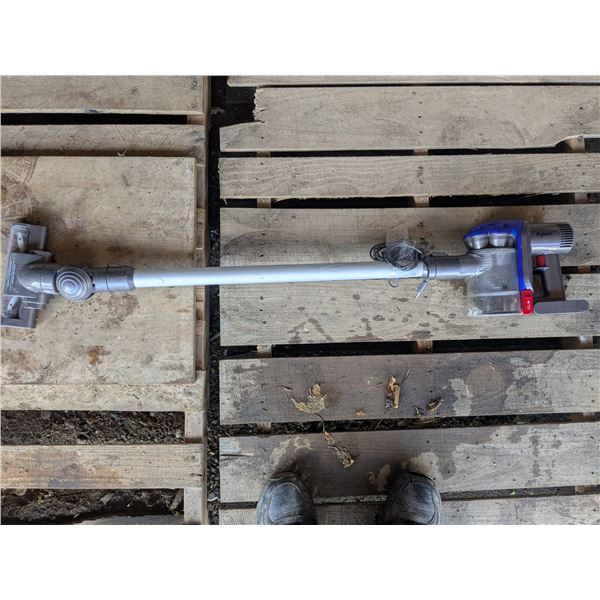 Rechargeable Dyson stick vacumn, tested-works